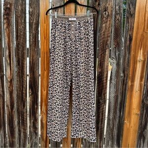 HAND OVER ex boyfriend leopard pants